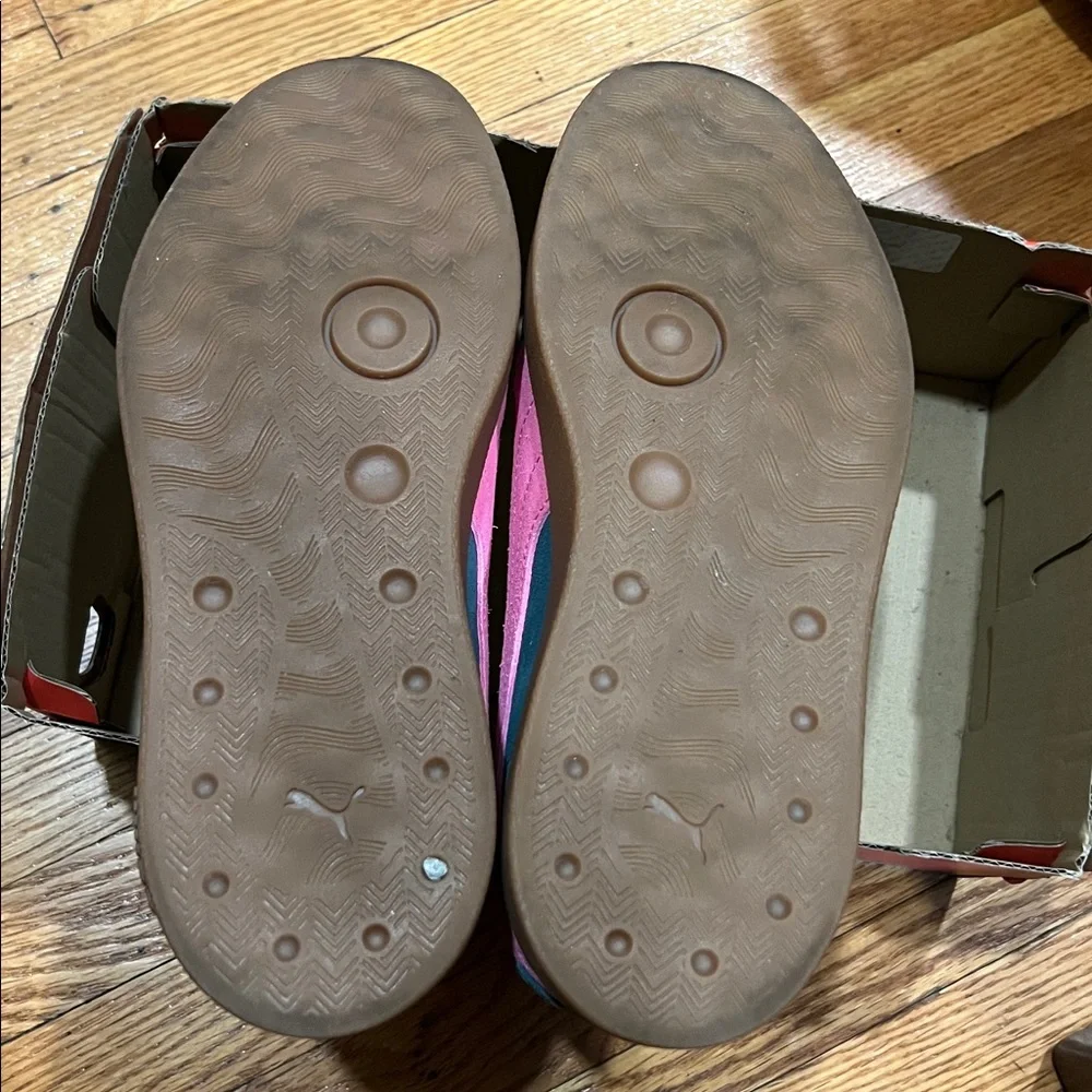 Puma Teal Suede Sneakers with Pink Formstrip and Gum Sole - Picture 6 of 7